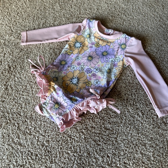 Caden Lane 6-12 long sleeve bathing suit - Picture 1 of 5